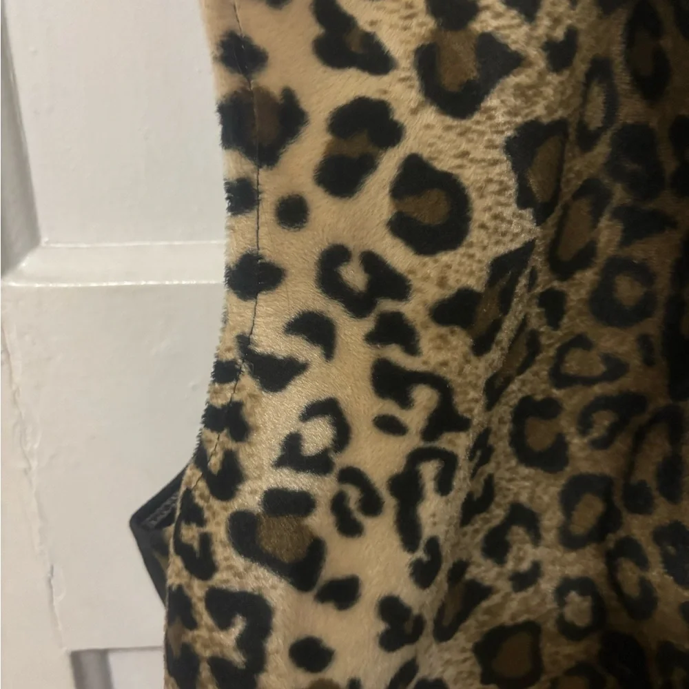 VINTAGE Leopard Print Vest - Picture 4 of 6